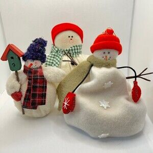 Snowmen Set of 3 Handmade Adorable Winter Decor (Bx Bear)
